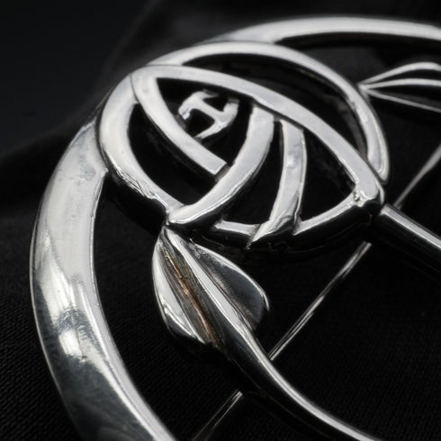 ヴィンテージ 純銀製 マッキントッシュ・ローズ アール・ヌーヴォー様式 丸型ブローチ ケース付き