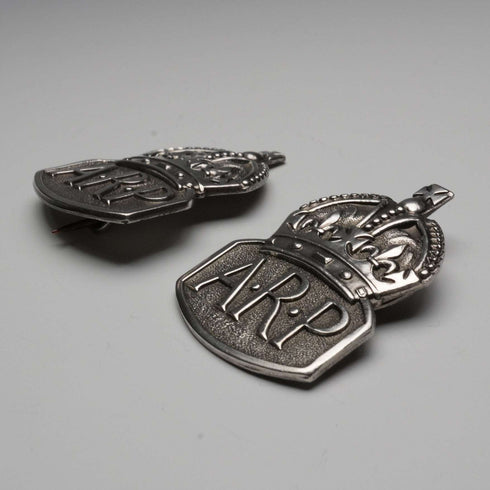 1938年 英国ヴィンテージ 純銀製 ARP(空襲警戒員)バッジペア Royal Mint