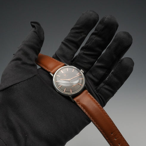 Circa 1962 OMEGA Men's Mechanical Watch Ref. 121.002-62 Cal. 269 Black Dial, Good Working Condition