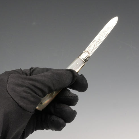 1905 British Antique Mother-of-Pearl Handle Sterling Silver Blade Penknife by Villiers & Jackson