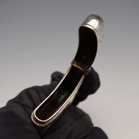 1901 British Antique Sterling Silver Curved Vesta Case for Left-Handed Users 38g Hilliard & Thomason