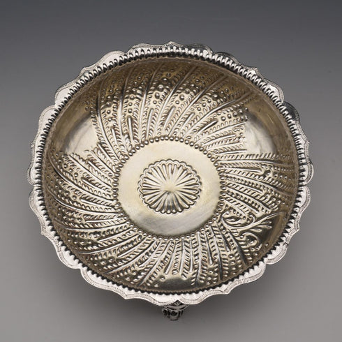 1880 British Antique Sterling Silver Footed Dish 124g Holland Son & Slater