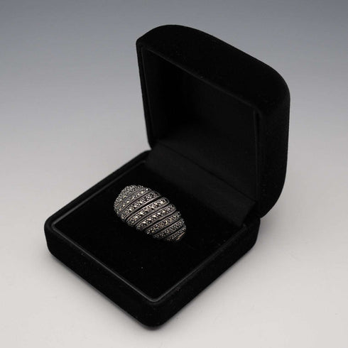 Vintage Sterling Silver & Marcasite Cluster Ring (Japan size 17)