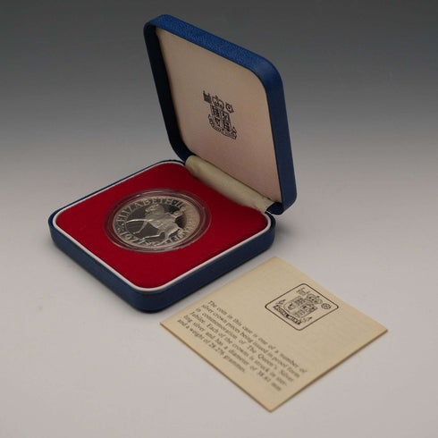 英国 記念銀貨 エリザベス2世女王 戴冠25周年 RoyalMint ケース・説明書付