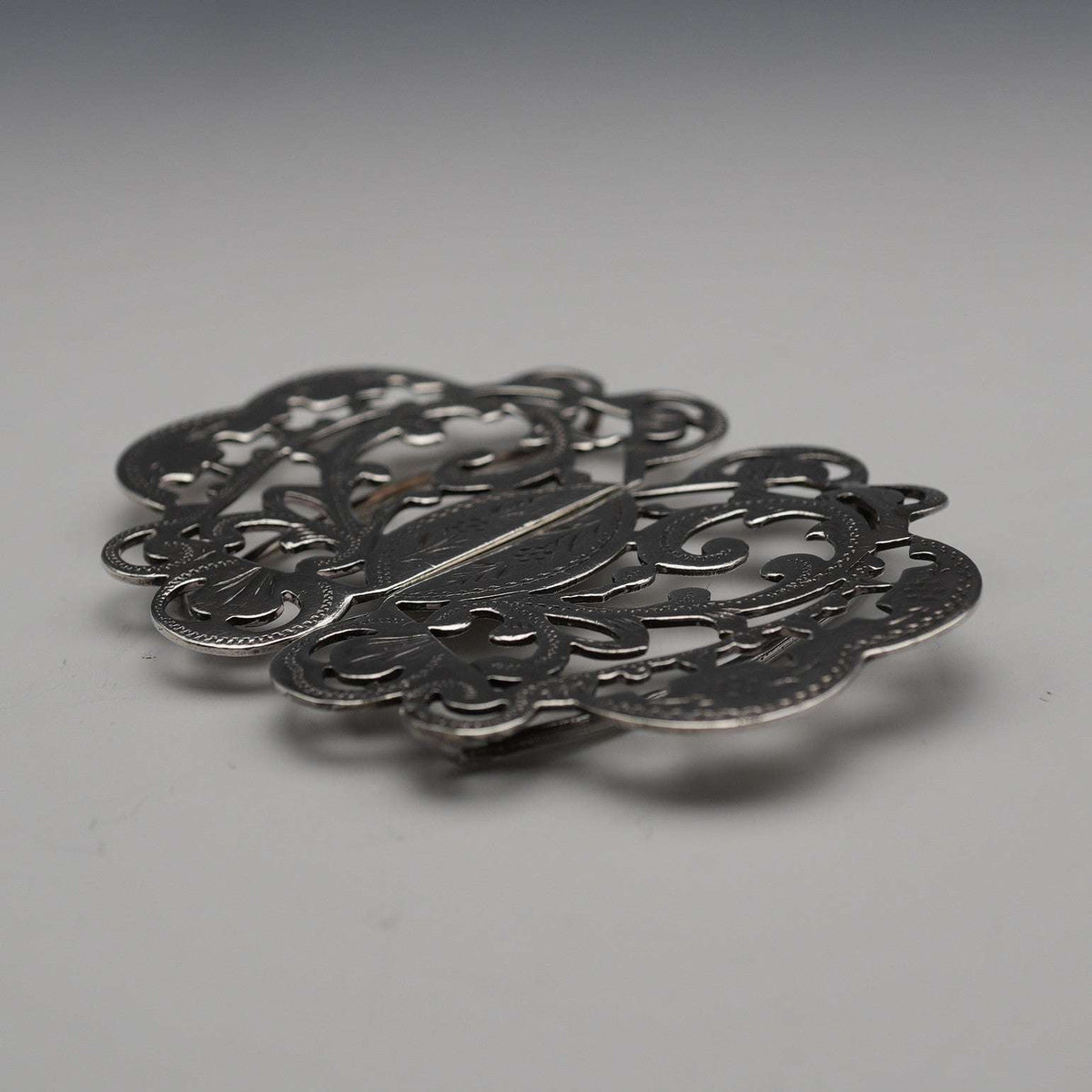 1900年 英国アンティーク 純銀製 ナースベルト・バックル 31g Stainton