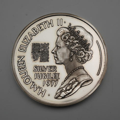 1977年 英国エリザベス2世女王 戴冠25周年 記念銀貨 45g Birmingham Mint ケース付