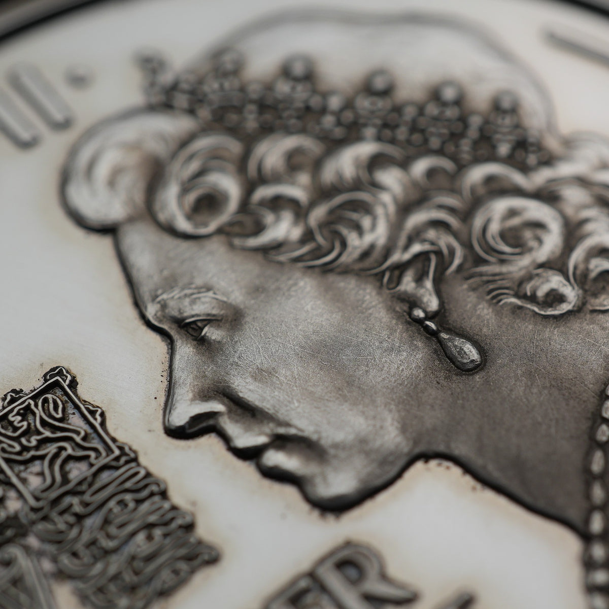 1977年 英国エリザベス2世女王 戴冠25周年 記念銀貨 45g Birmingham