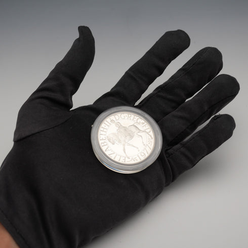 1977年 英国 エリザベス2世女王 戴冠25周年 記念銀貨 28g RoyalMint ケース・説明書付