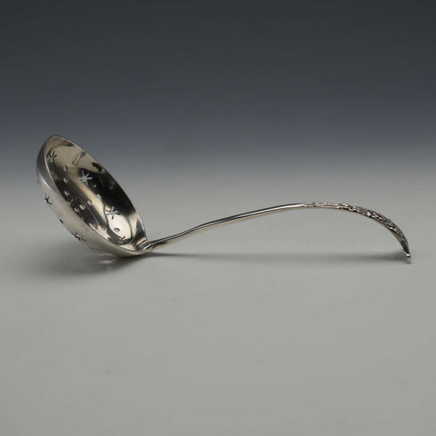 1906 British Antique Sterling Silver Sugar Sifter 15g William Hutton & Sons Ltd