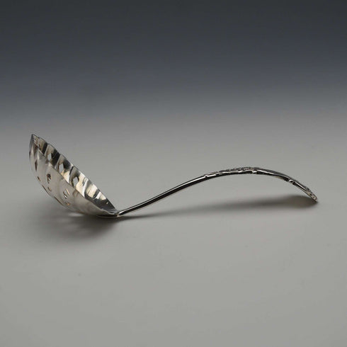 1906 British Antique Sterling Silver Sugar Sifter 20g Robert Pringle & Sons