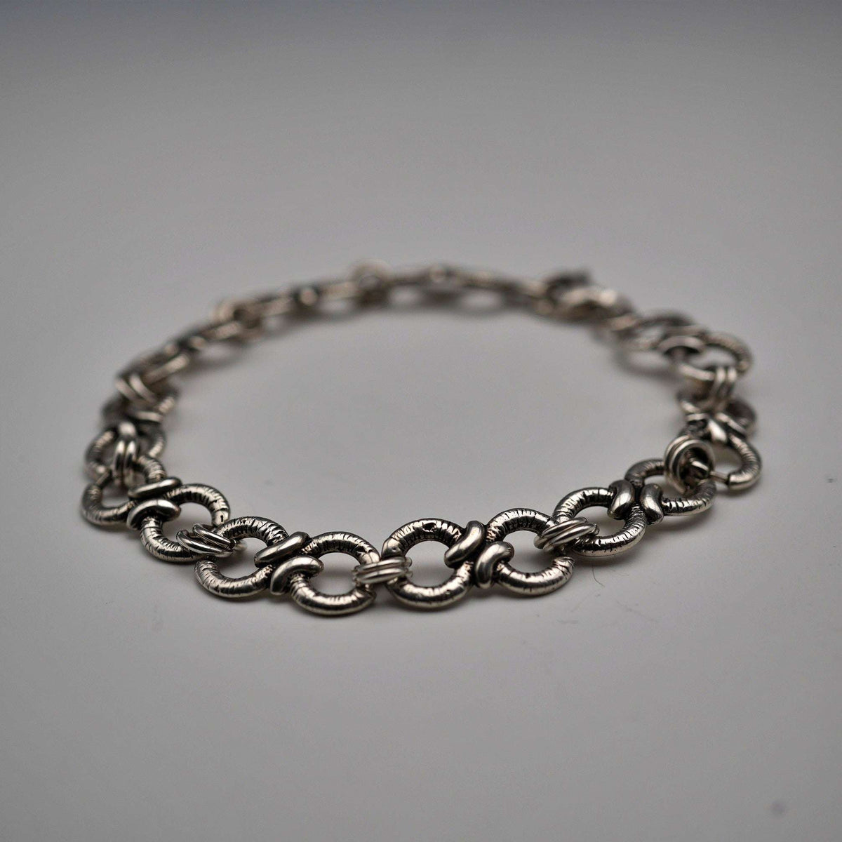 ヴィンテージ 装飾リングチェーン 純銀製 ブレスレット 11g – SILVER-LUG