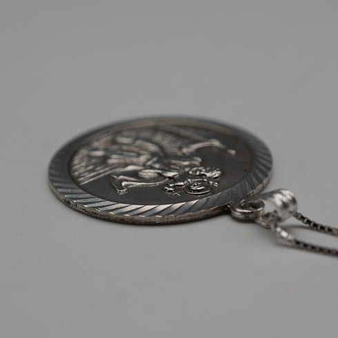 Vintage Sterling Silver St. Christopher Medal Pendant with Sterling Silver Necklace, Total 5.8g