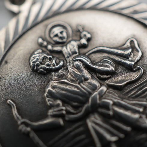 Vintage Sterling Silver St. Christopher Medal Pendant with Sterling Silver Necklace, Total 5.8g