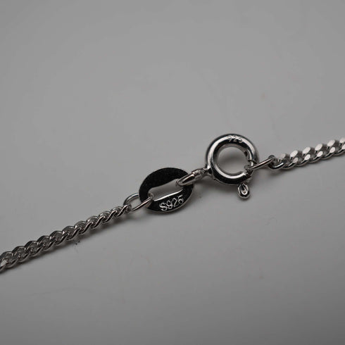 UK Vintage Sterling Silver Onyx & MOP Reversible Pendant with Sterling Silver Necklace, Total 12g