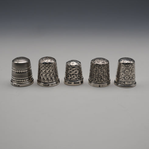 UK antique and vintage sterling silver thimbles, set of 5, 17.8g total