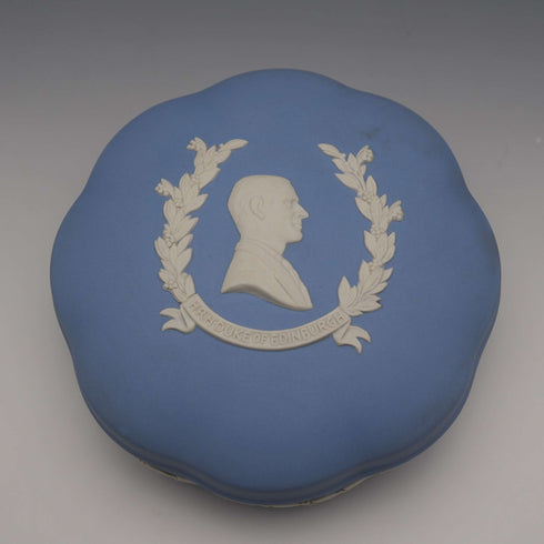 1972年 英國 Wedgwood 浮雕玉石製 愛丁堡公爵 有蓋盒 淡藍色