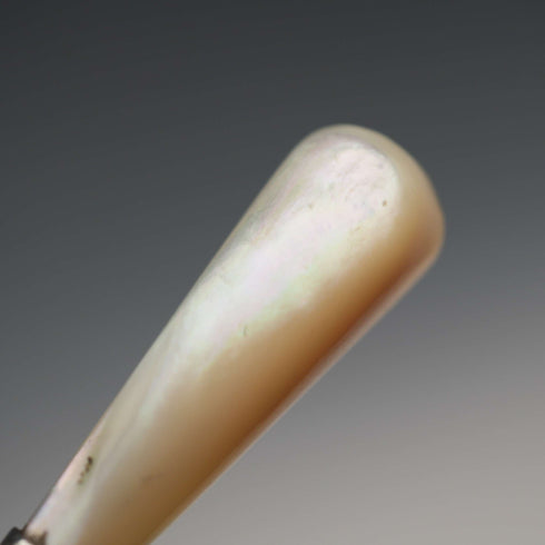 1907年 英国アンティーク 白蝶貝ハンドル 純銀ブレード ブックマーク Crisford & Norris