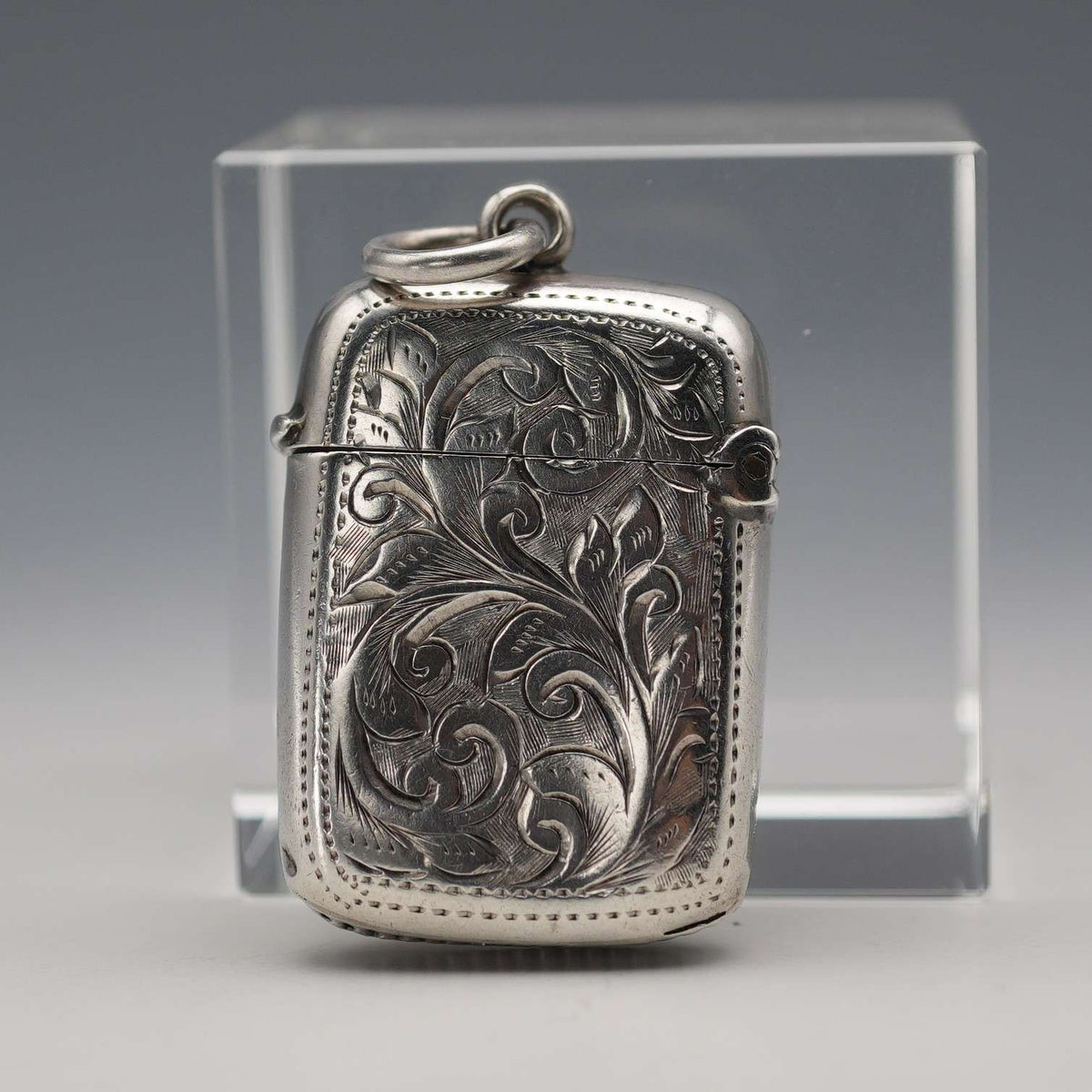 1899年 英国アンティーク 純銀製 小型ヴェスタケース 11g S&A – SILVER-LUG
