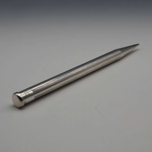 Vintage Yard-O-Led rolled silver round-barrel propelling pencil, made in England