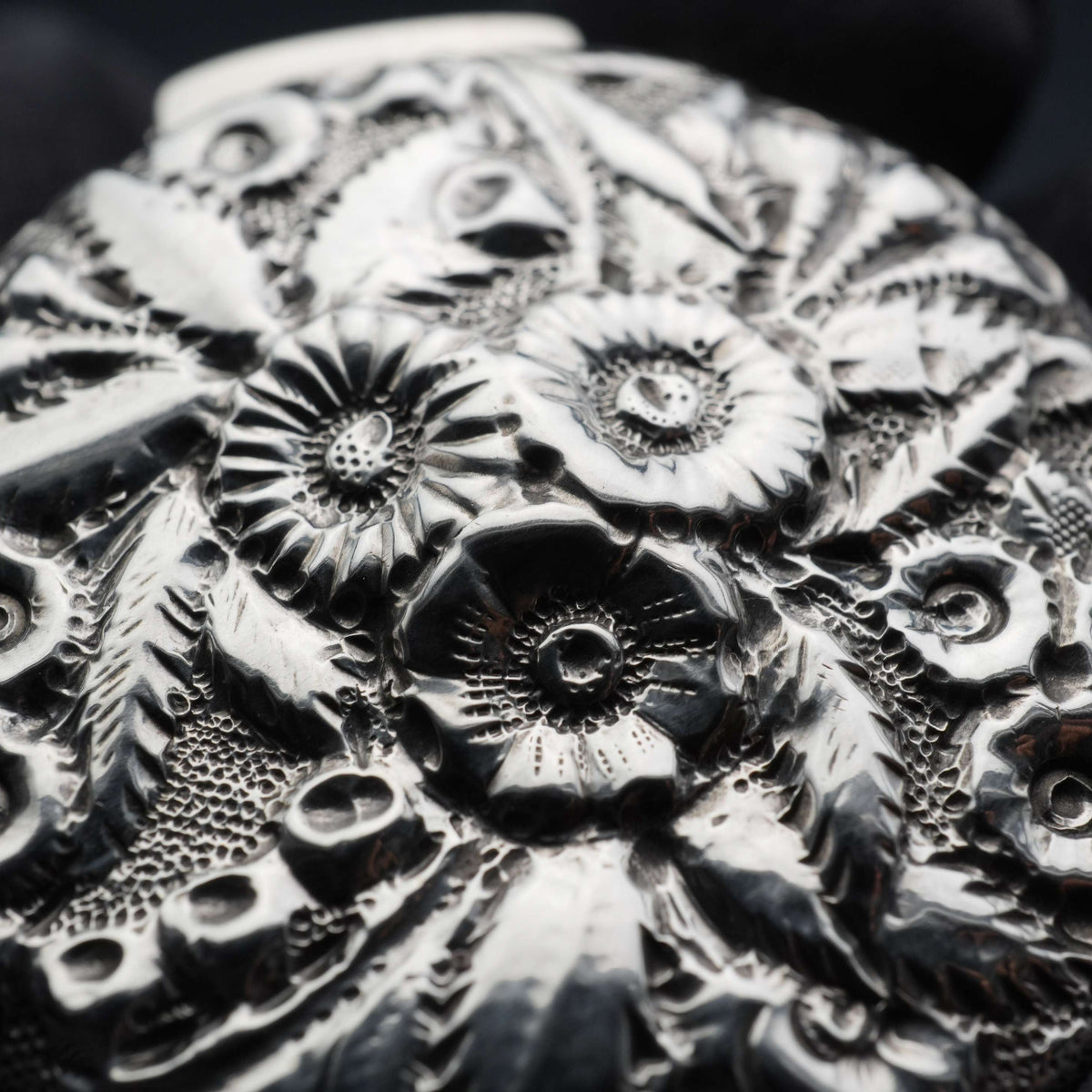 1893年頃 米国アンティーク 純銀製 小物入れ ピルケース 25g S