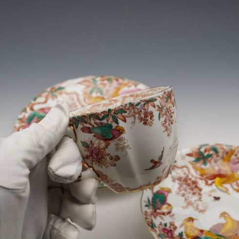 c. 1947 Vintage Royal Crown Derby "Old Aylesbury" Teacup Trio ②
