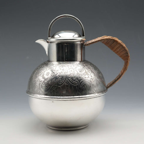 British vintage silver-plated 1.5-pint Jersey jug
