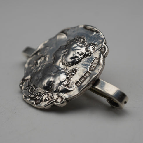 Broche de plata de ley de 1902, estilo Art Nouveau, relieve de mujer, James Deakin & Sons, antigüedad británica.