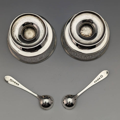 1870 年英國古董純銀鹽盤和勺子一對 80 克 Martin 和 Hall