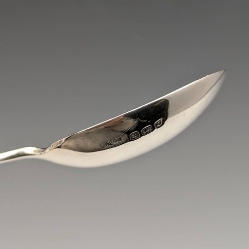 Cuchara de recuerdo de plata de ley con decoración de esmalte, vintage británica de 1938