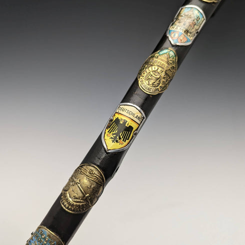 ヴィンテージ 紳士用大型ステッキ 杖 ヨーロッパ周遊バッジ 曲がりハンドル 94cm