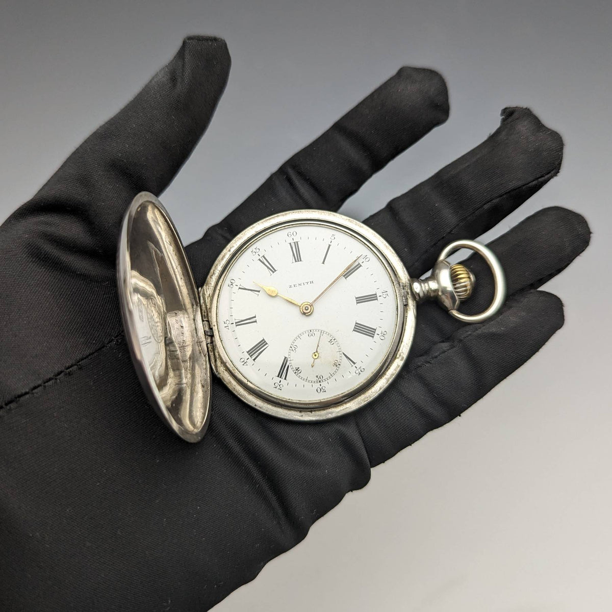 1915年頃 アンティーク ゼニス 懐中時計 彫刻銀側ハンター 動作良好-