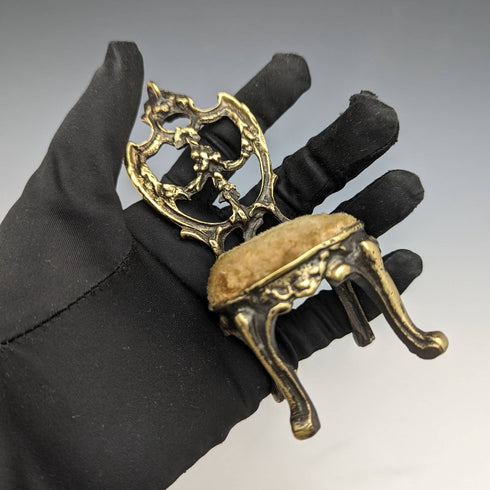 1920年代 真鍮製 椅子型 懐中時計ホルダー ブラウンシート