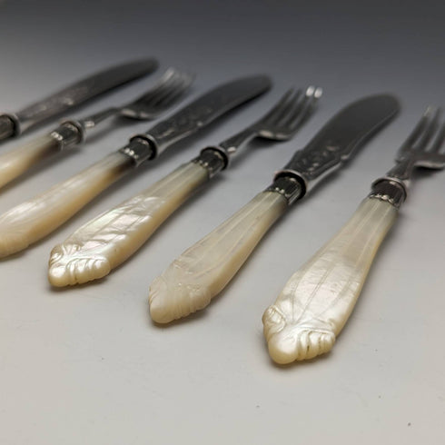 1877 British Antique Pure Silver Blade White Butterfly Shell Handle Fish Cutlery 3 Pairs Set William Hutton