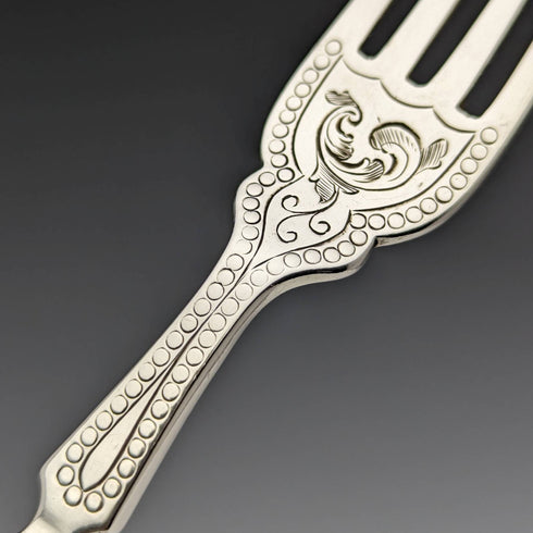 1877 British Antique Pure Silver Blade White Butterfly Shell Handle Fish Cutlery 3 Pairs Set William Hutton