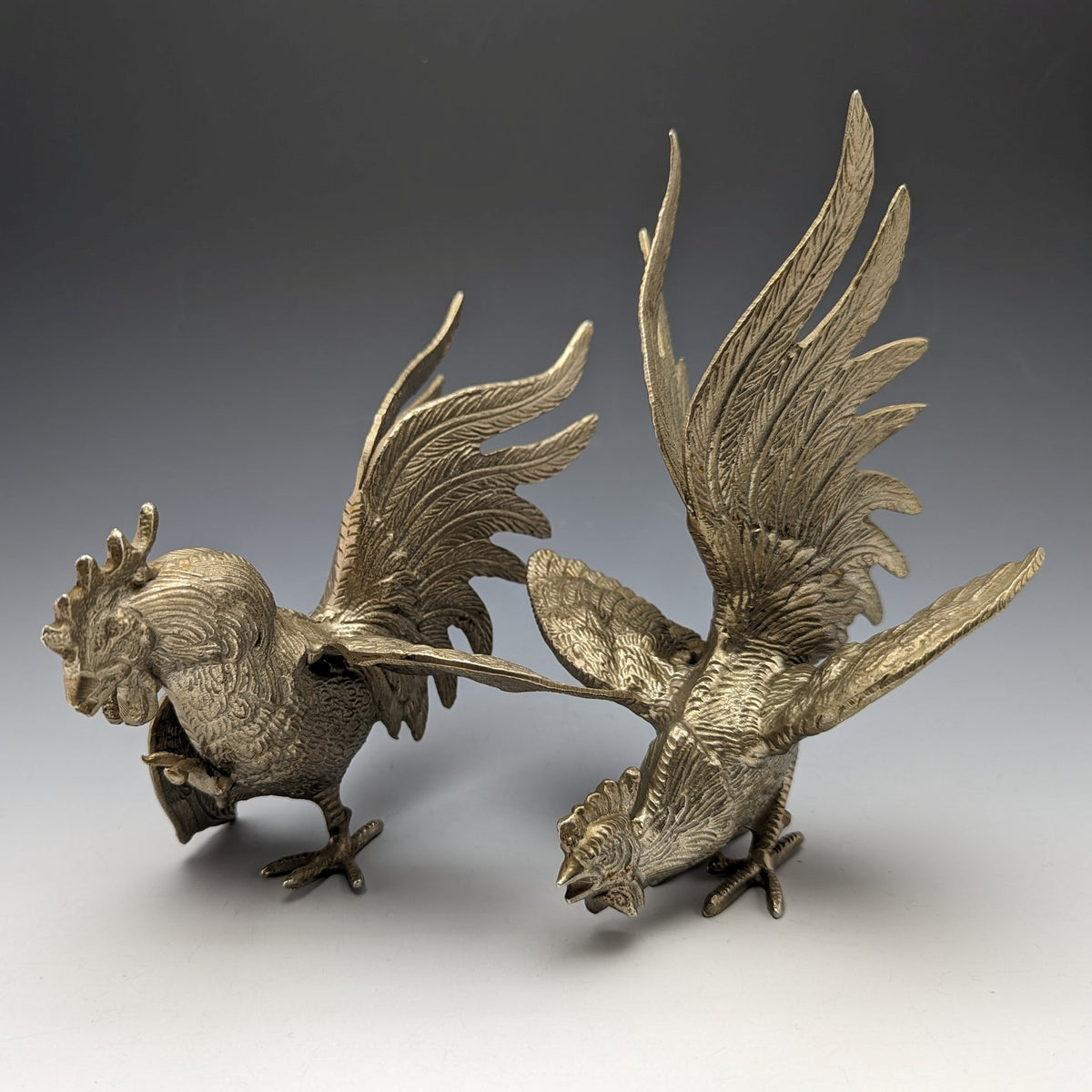 英国ヴィンテージ ピューター製 闘鶏フィギュリン ペア ミドルサイズ彫刻/オブジェ