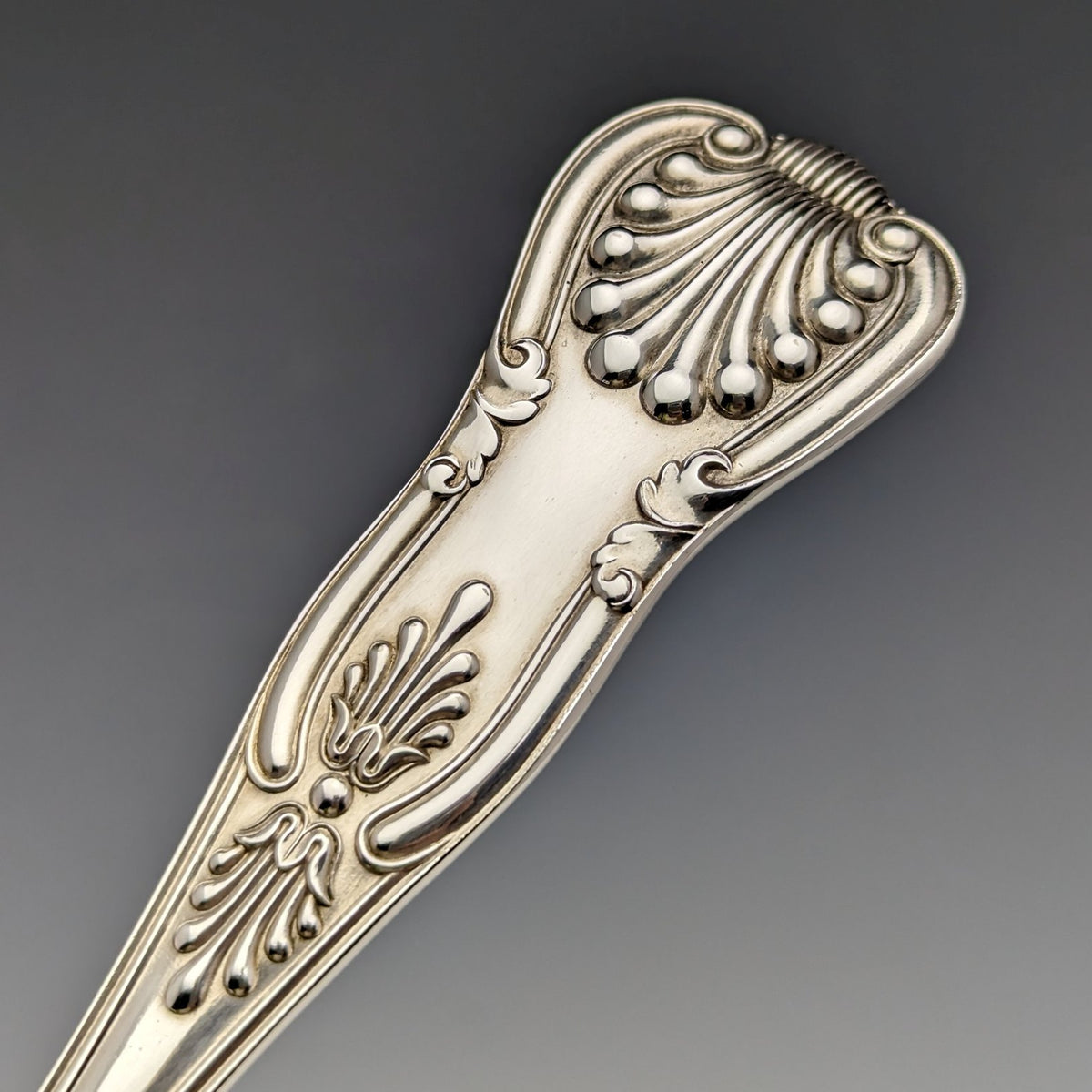 Late 19th century British antique silver plate fish server