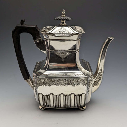 1900年頃 英国アンティーク ブリタニアメタル製 ティーセット 4点 Walker and Hall