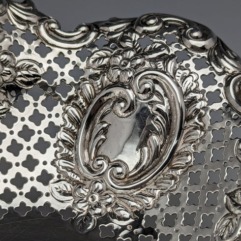 1897 年英國古董純銀耳環裝飾碗帶腿大小一對共 340 克 MAPPIN BROS