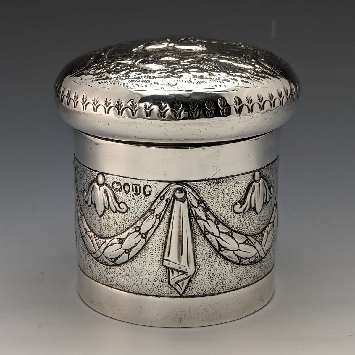 1883年 英国アンティーク 純銀製ティーキャディー 110g JOHN SEPTIMUS BERESFORD