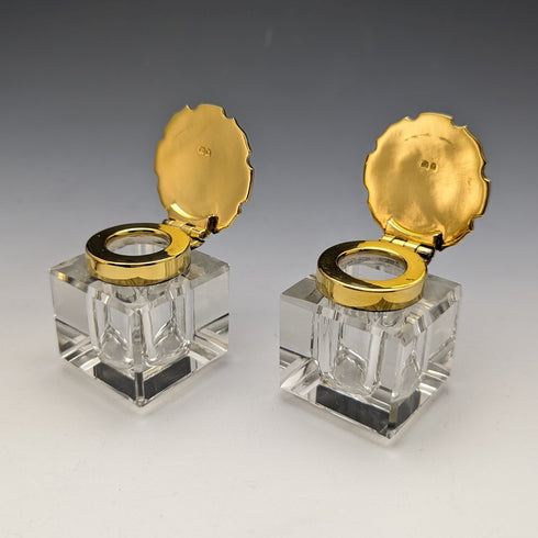 1935年 英国ヴィンテージ 純銀ギルト製 ペンスタンド&インク壺ペア Goldsmiths & Silversmiths
