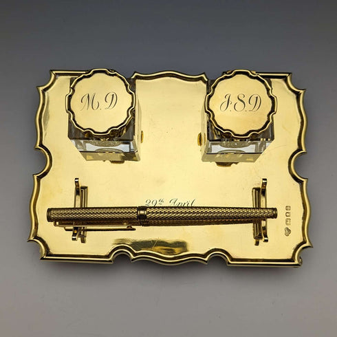 1935年 英国ヴィンテージ 純銀ギルト製 ペンスタンド&インク壺ペア Goldsmiths & Silversmiths