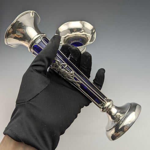 1905年 英国アンティーク 純銀製 花瓶ペア 一輪挿し コバルトガラスインナー Williams Ltd