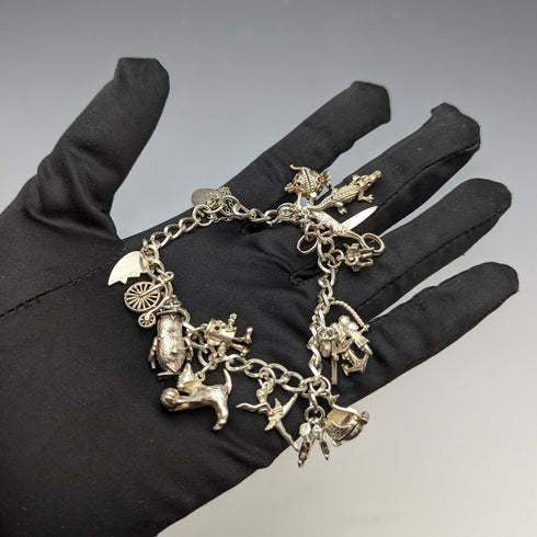 英国ヴィンテージ 純銀製 チャームブレスレット 32g