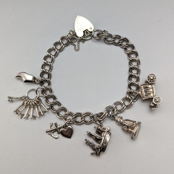 1979 British vintage sterling silver charm bracelet 27g