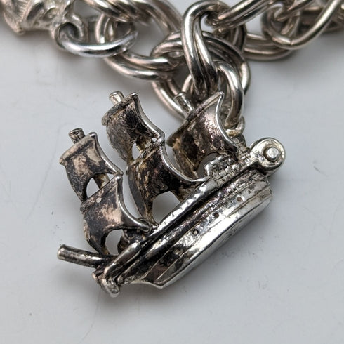 1979年 英国ヴィンテージ 純銀製 チャームブレスレット 27g