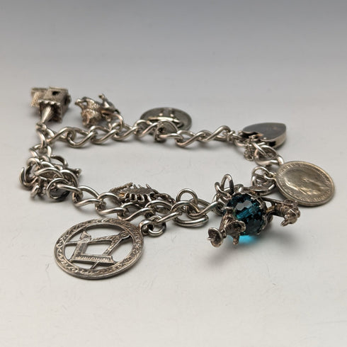 1970 British vintage sterling silver charm bracelet 32g