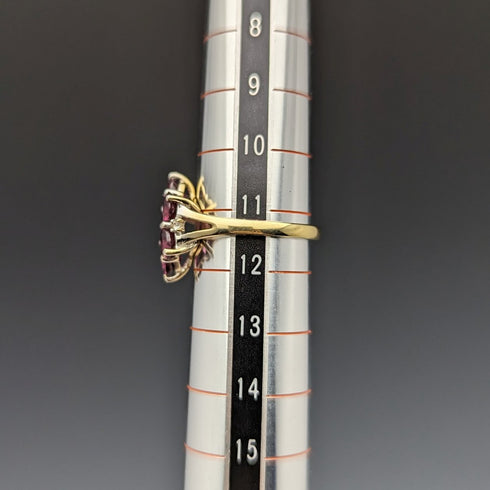 British Vintage Jewelry Garnet Flower Sterling Silver Gilt Ring Ring