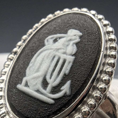 British Vintage Jewelry Wedgwood Jasperware Sterling Silver Ring Ring