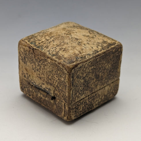 英国ヴィンテージ レザー張り リングボックス Alfred Wolf Ltd