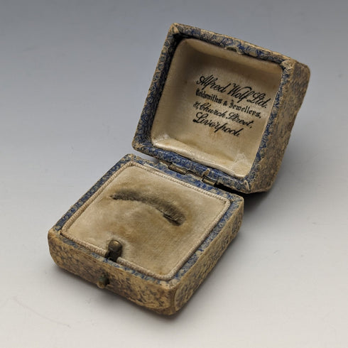 英国ヴィンテージ レザー張り リングボックス Alfred Wolf Ltd